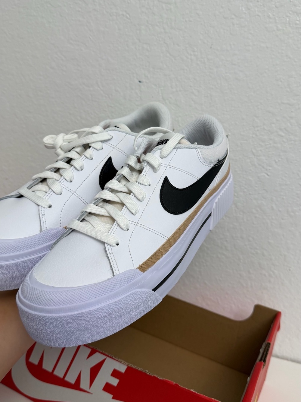 Nike Women’s White/Black/Hemp-Team Orange Tan Platform-Style Sneakers. - Picture 6 of 10